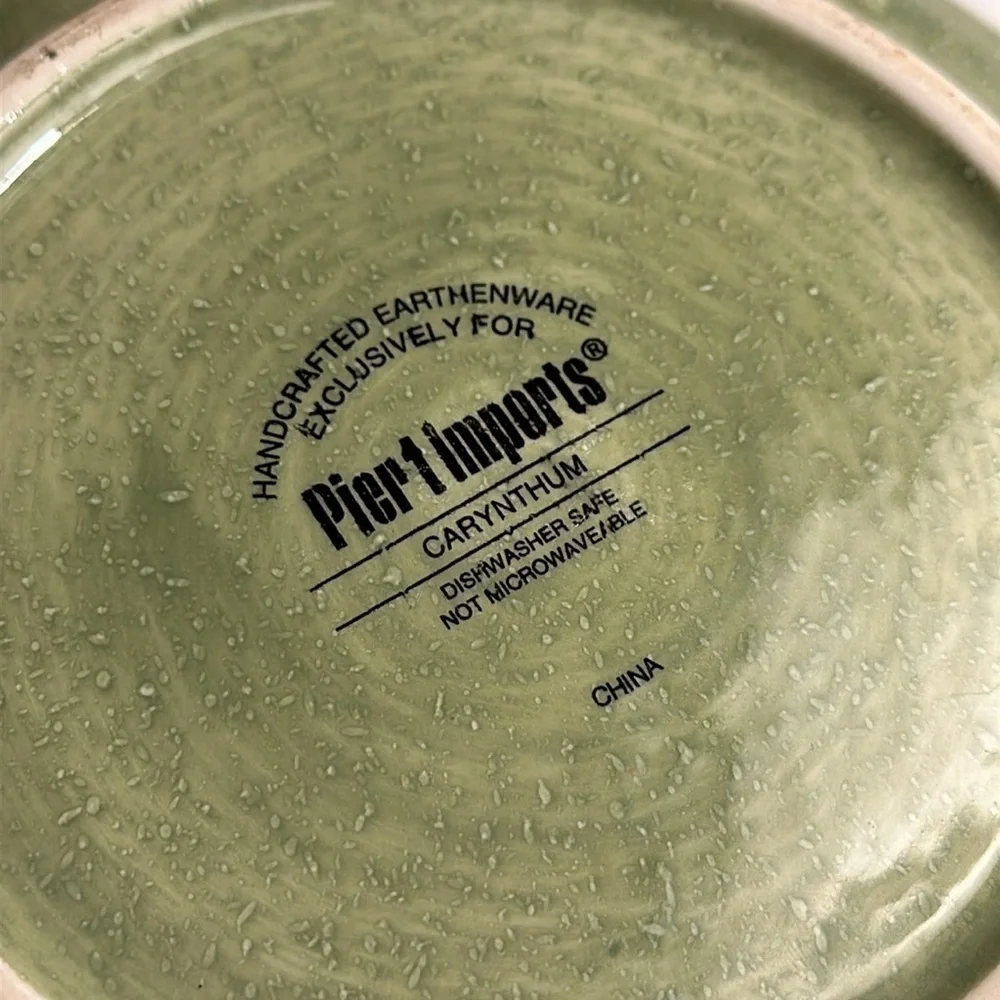 Pier One Imports Carynthum Salad/Pasta Bowl